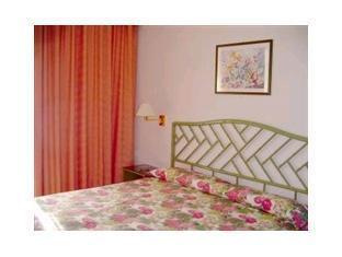 Parque Vacacional Eden 4*